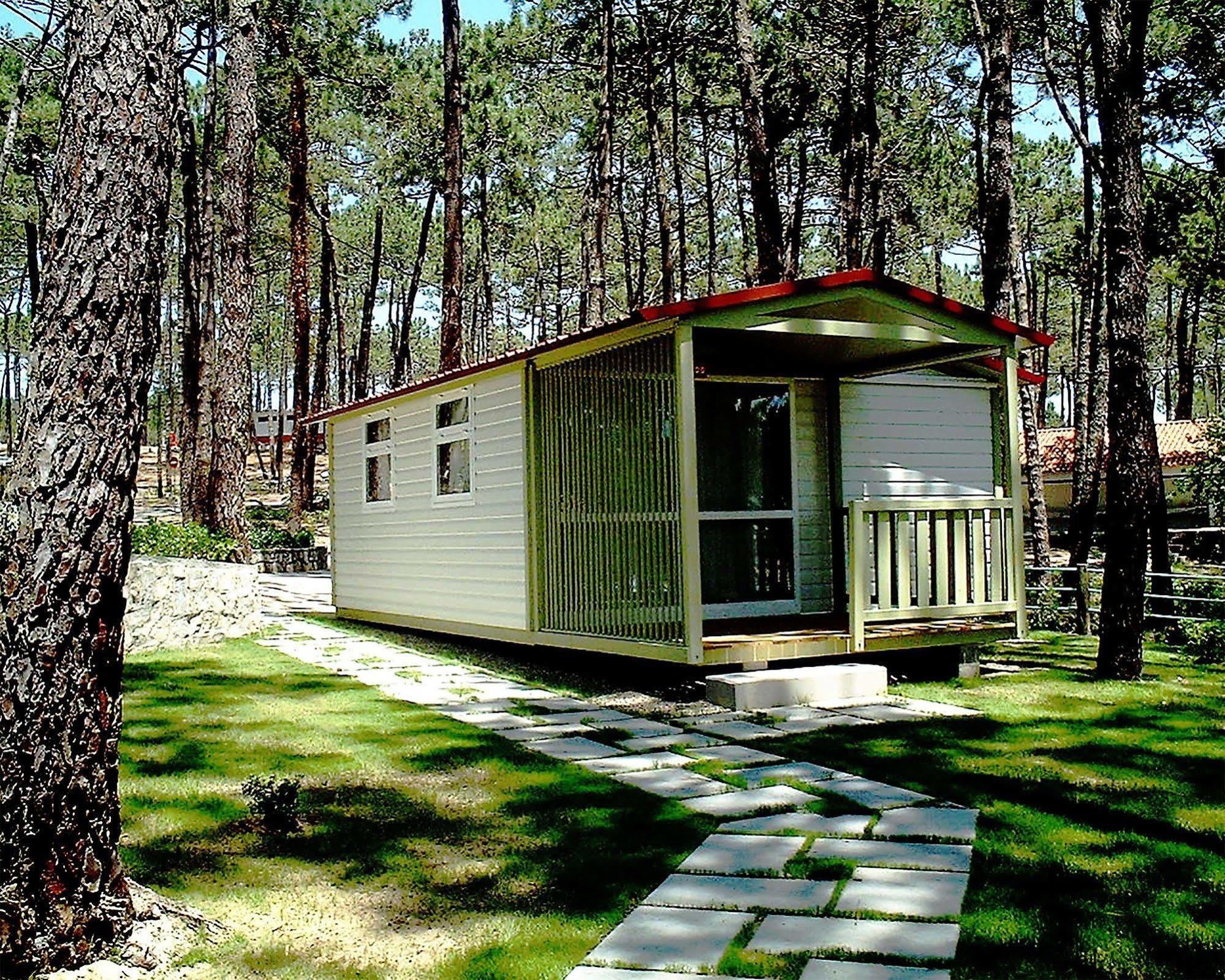 纳扎雷 Orbitur Valado Bungalows Caravan Park酒店 外观 照片