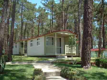 纳扎雷 Orbitur Valado Bungalows Caravan Park酒店 外观 照片